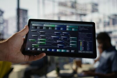 ERP vs WMS - what’s the best software for your business (image by DC Studio on Freepik)